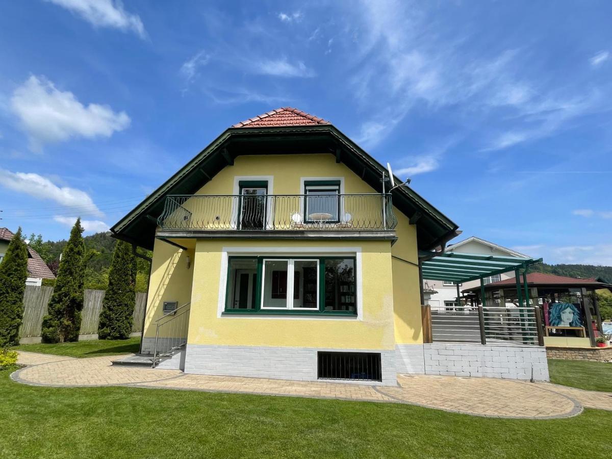Apartment Schlossbergblick Griffen Exterior photo
